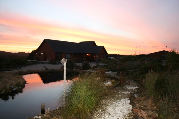 Birds Ferry Lodge at Sunset