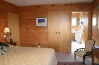 Guest Room interiors - Birds Ferry Lodge